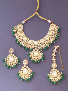 Emerald Jiya Kundan Jewellery Set