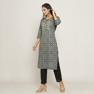 Rang Deep Women Set of Blue Cotton Kurti With Pant