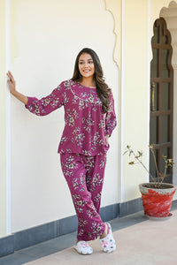 Mauve Rayon Crepe Printed Night Suit Set with Payjama