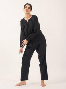 Black solid Cotton Night SUIT