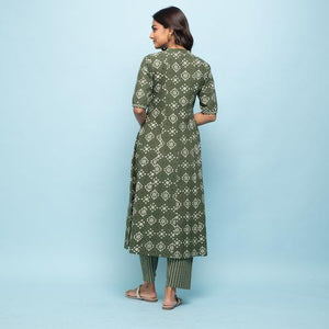 Rang Deep Women Set of Green Cotton Kurta with Palazzo