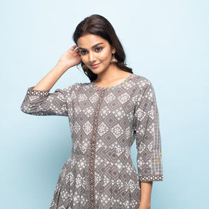 Rang Deep Women Set of Grey Cotton Kurta with Palazzo